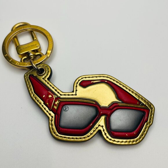 Louis Vuitton Monogram 1.1 Millionaire Sunglasses Key Holder & Bag Charm - Picture 1 of 9